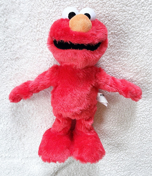 #58 Sesame Street Elmo Slide Singing and Dancing Plush Toys
