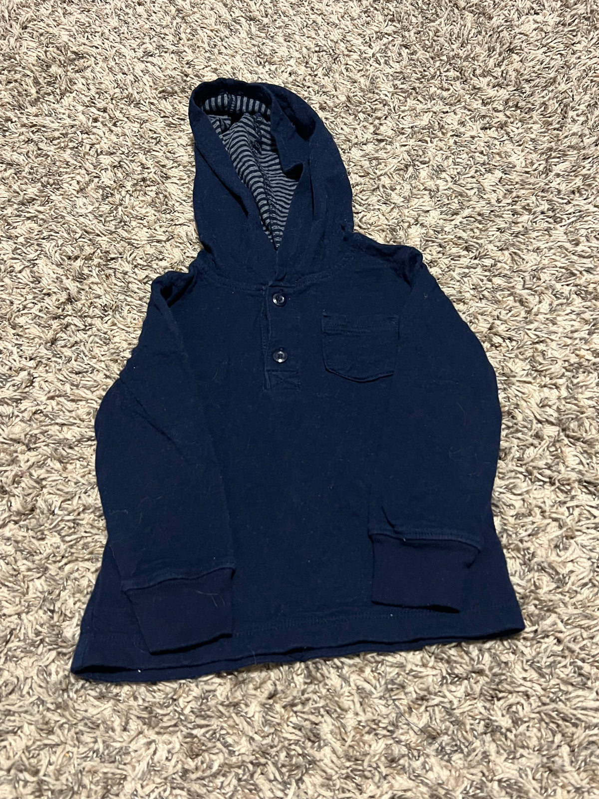 Seller #45 OshKosh B'Gosh Long sleeve Hooded Navy Blue shirt Size 3t