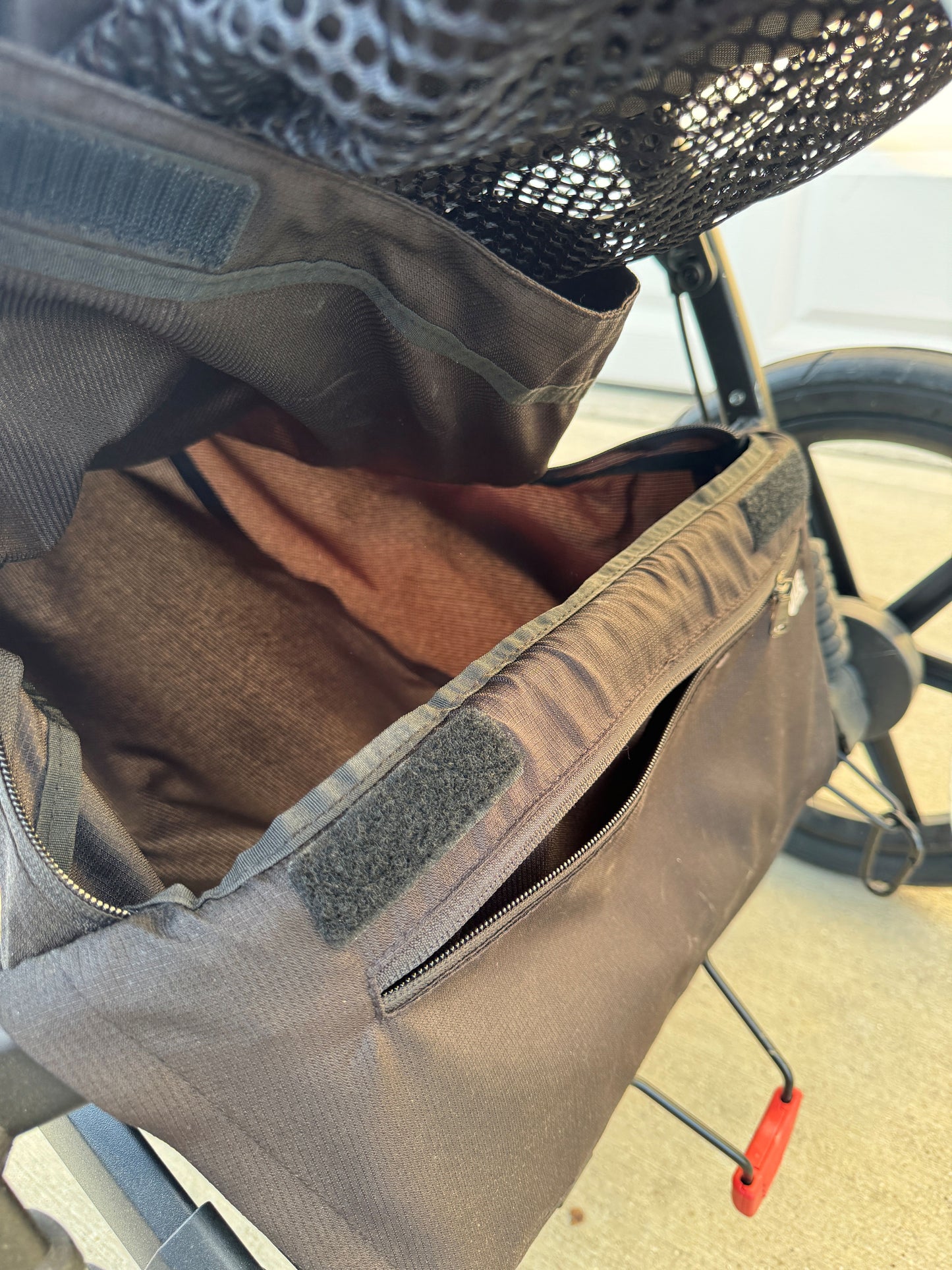 Seller #22 -Thule Urban Glide Jogging Stroller - LIKE NEW