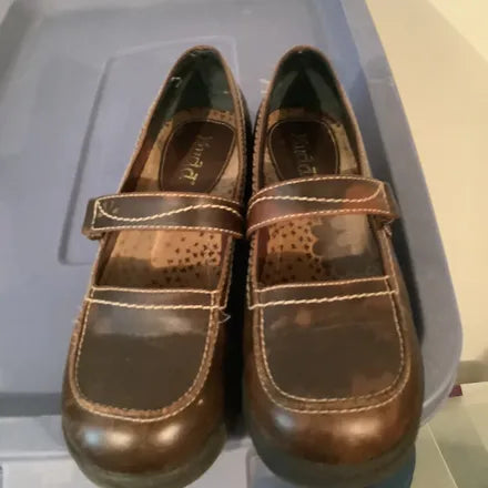 REDUCED!!  Seller #223 - Women's size 9 - Mudd brown casual shoes