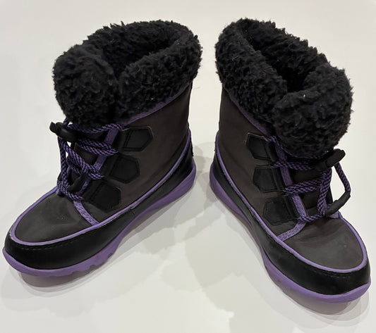 Seller 122 Sorel Snow Boots Size 12