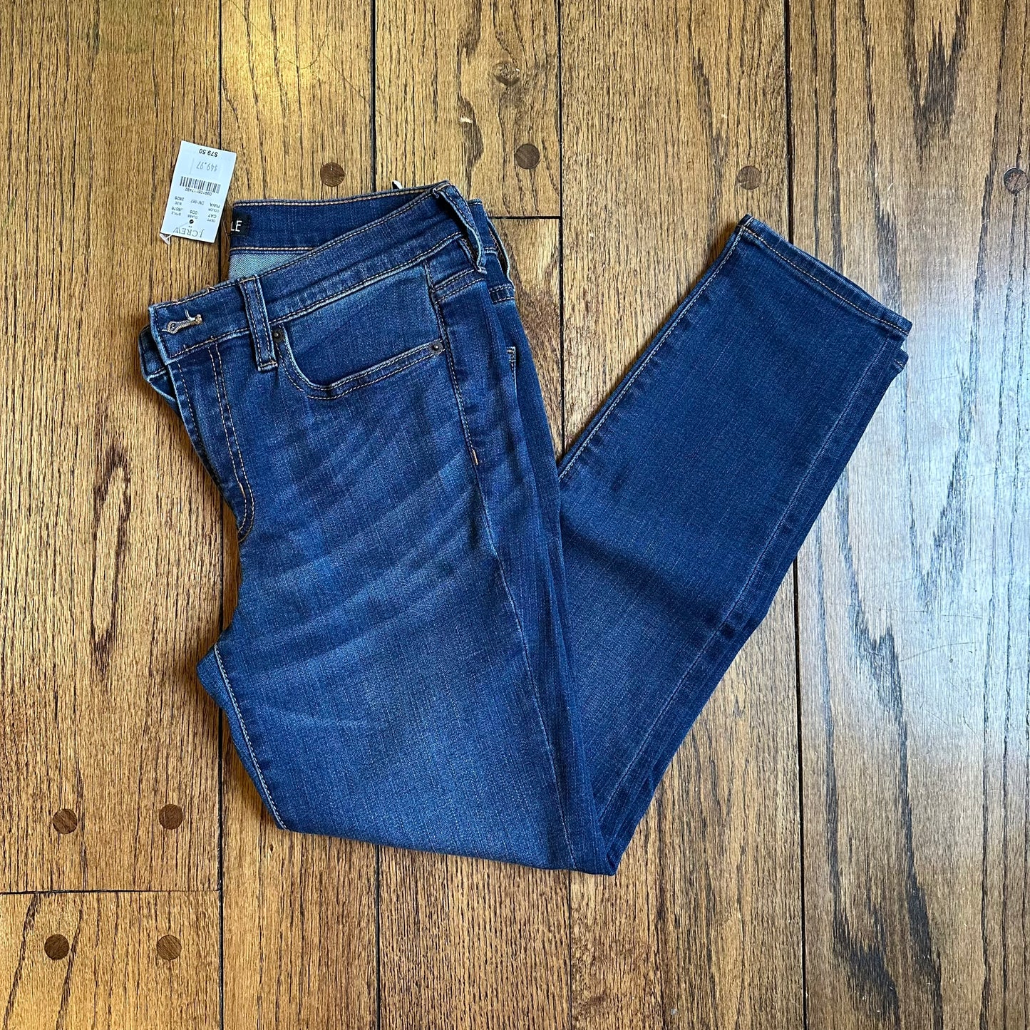 #113	NWT Womens Jcrew Mercentile Skinny Jeans, size 28
