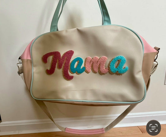 #207 Mama duffle bag - perfect for a labor/delivery hospital stay!