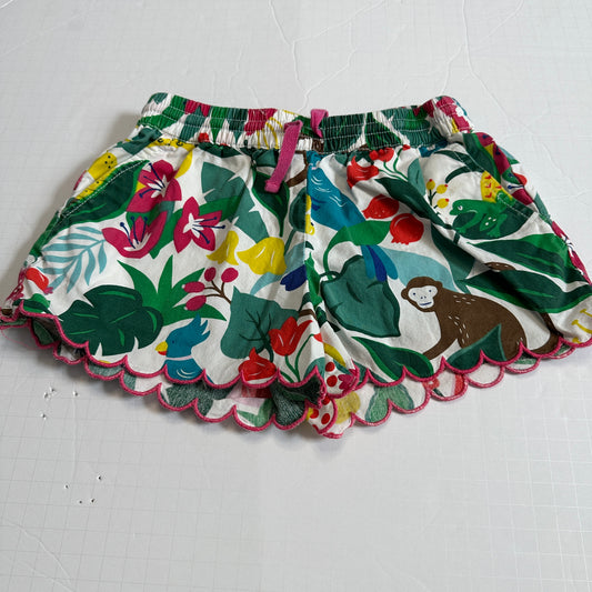 #26 Mini Boden Jungle Print Shorts 6-7