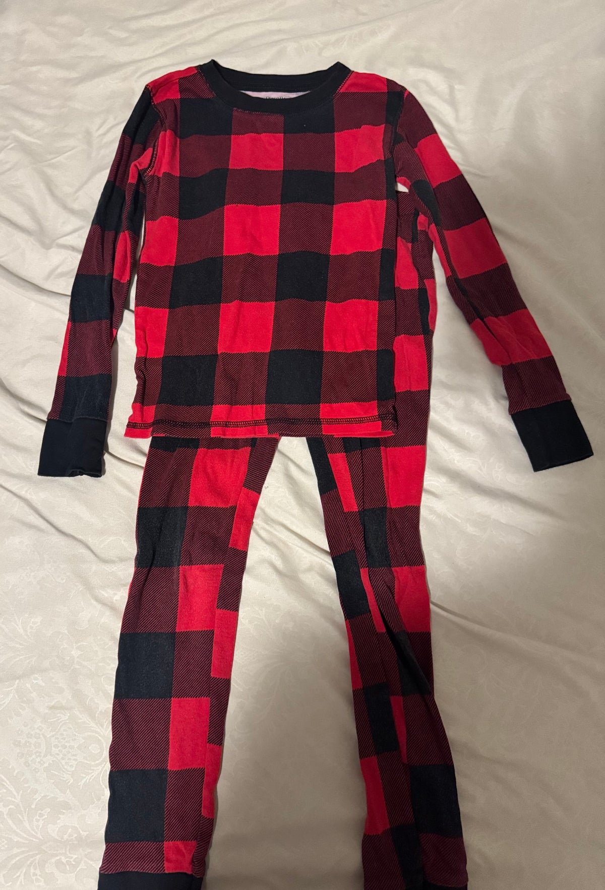 #55 old navy pajama set size 8