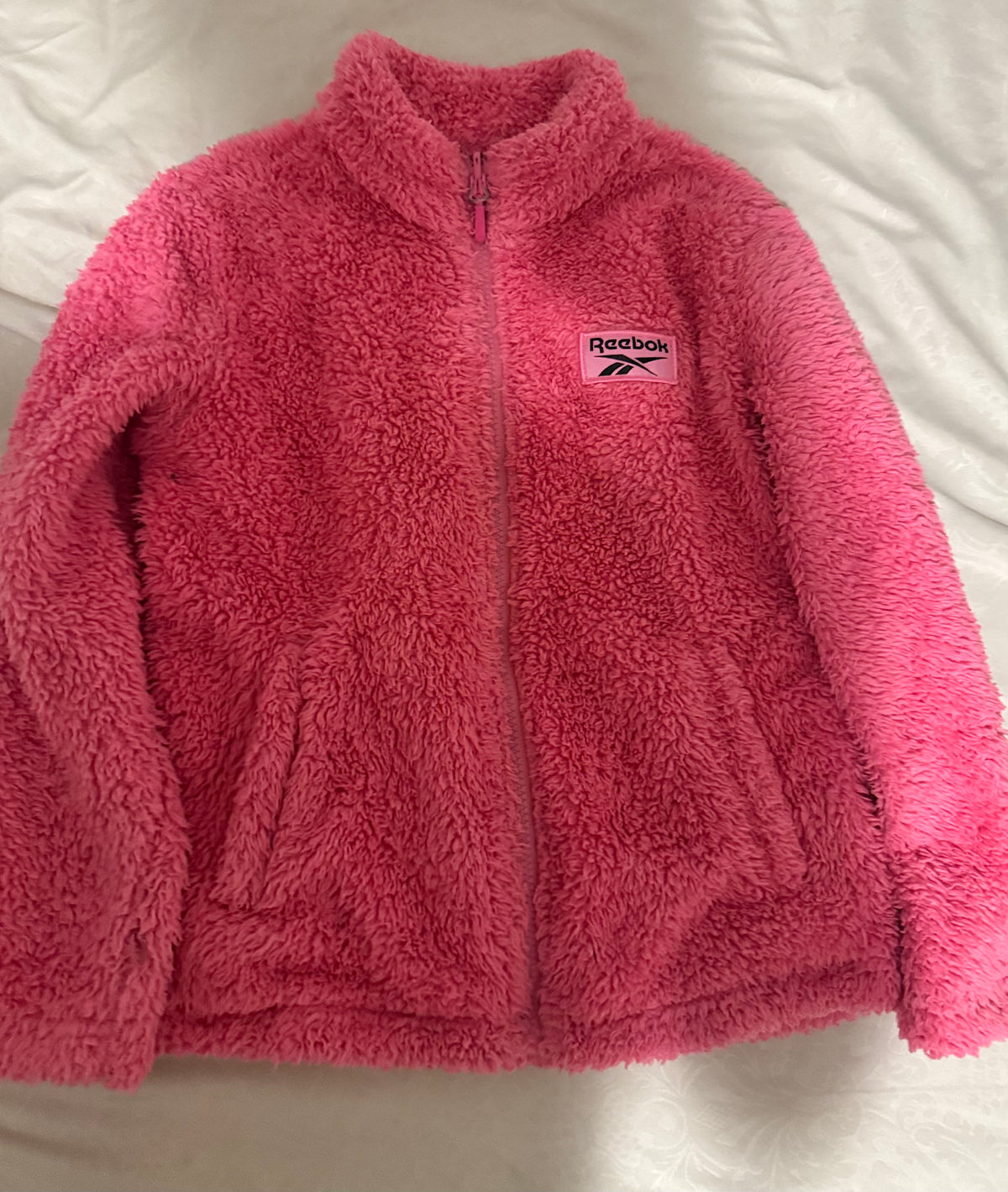 #55 Reebok girl sweater size 7/8