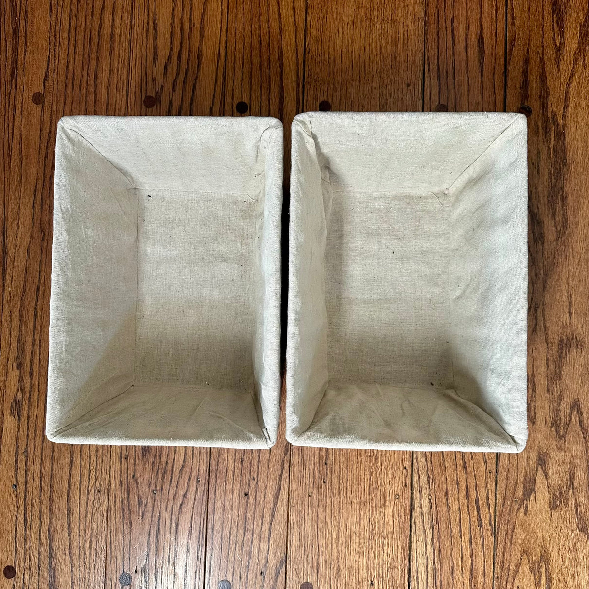 #113	Woven Baskets with Linen Liner set of 2, approx 13 x 9 x 6.5"