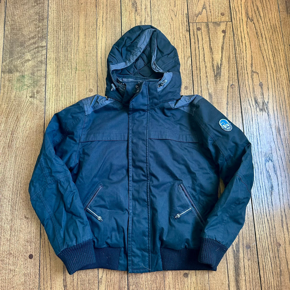 #113	EUC Men's Lands End Black Down Bomber Jacket, size M