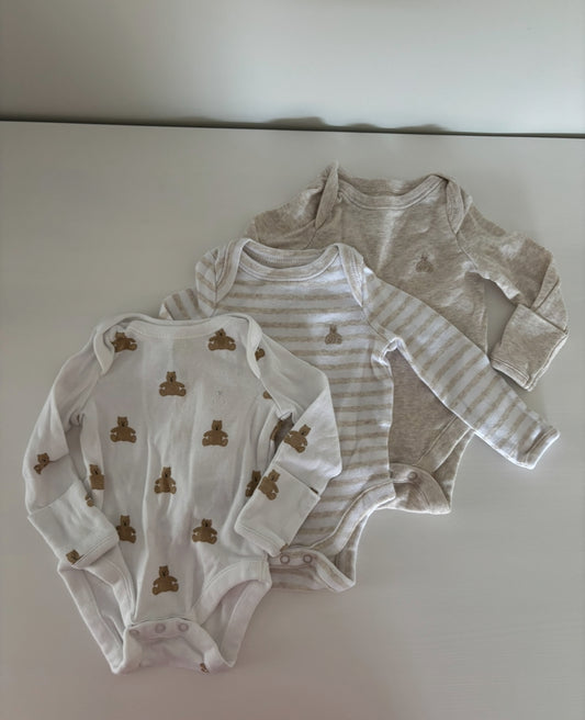 Seller #195 - Baby Gap Set of 3 Long Sleeved Onesies - Boy / Gender Neutral - Size Newborn