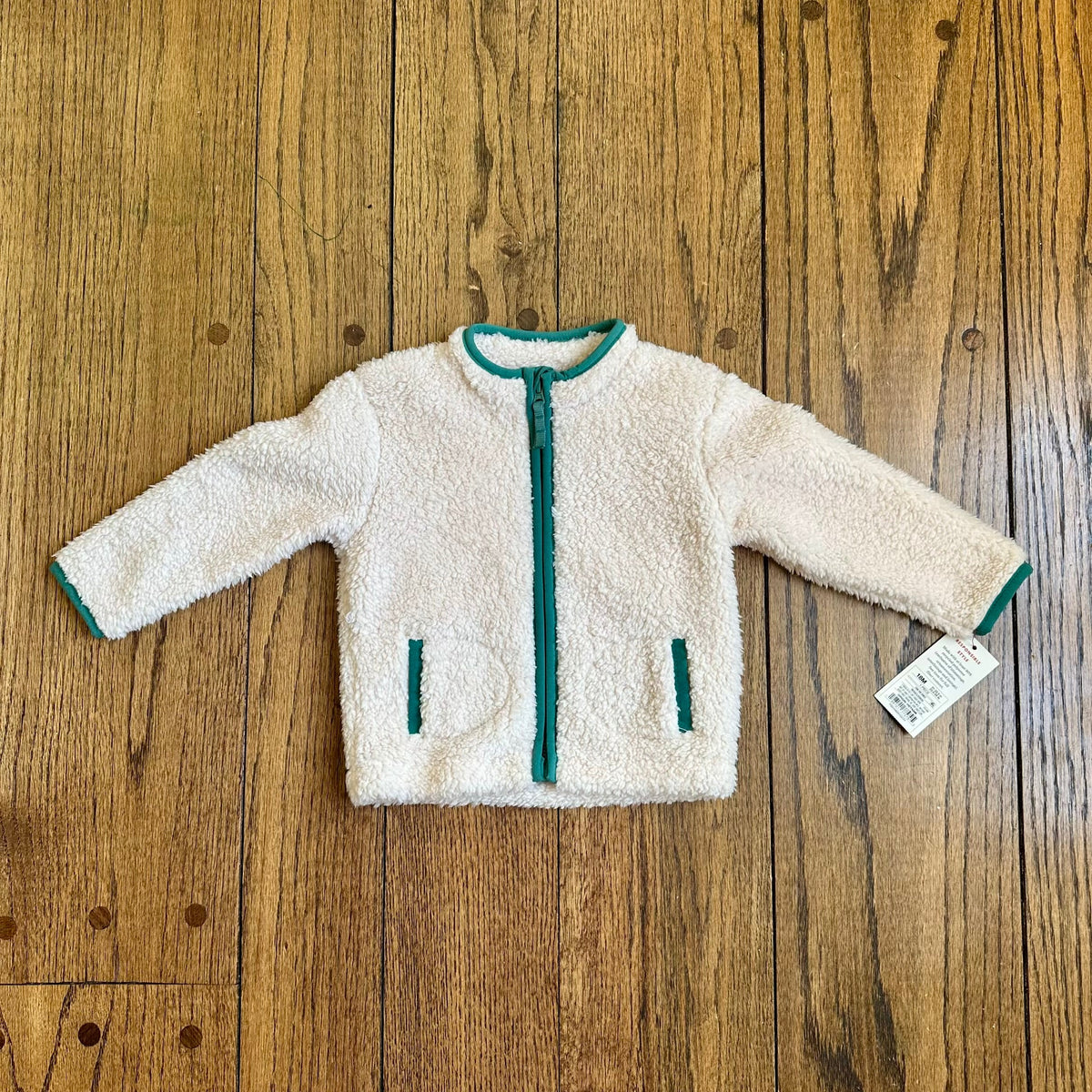 #113	NWT Boys Cat & Jack White Sherpa Fleece Zip Jacket, size 18 months