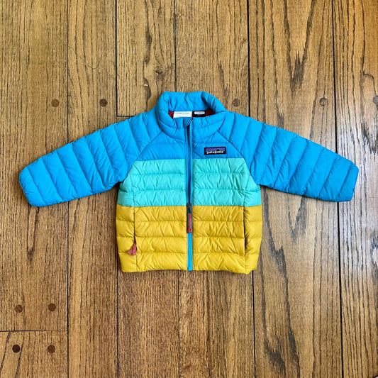 #113	EEUC Boys Patagonia Blue Colorblock Puffer Jacket, size 6-12 months