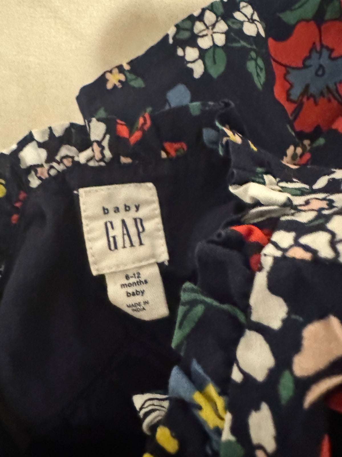 #55 gap girls dress 6-12m