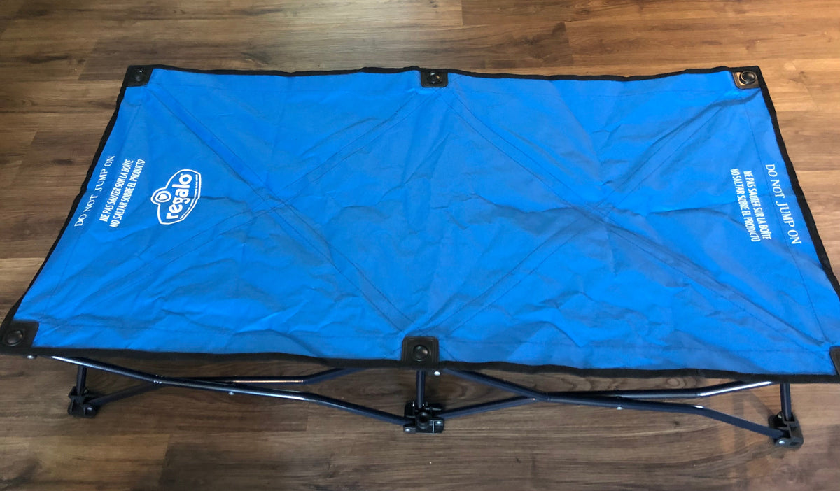 #137 Regalo portable todder bed/cot with sheet