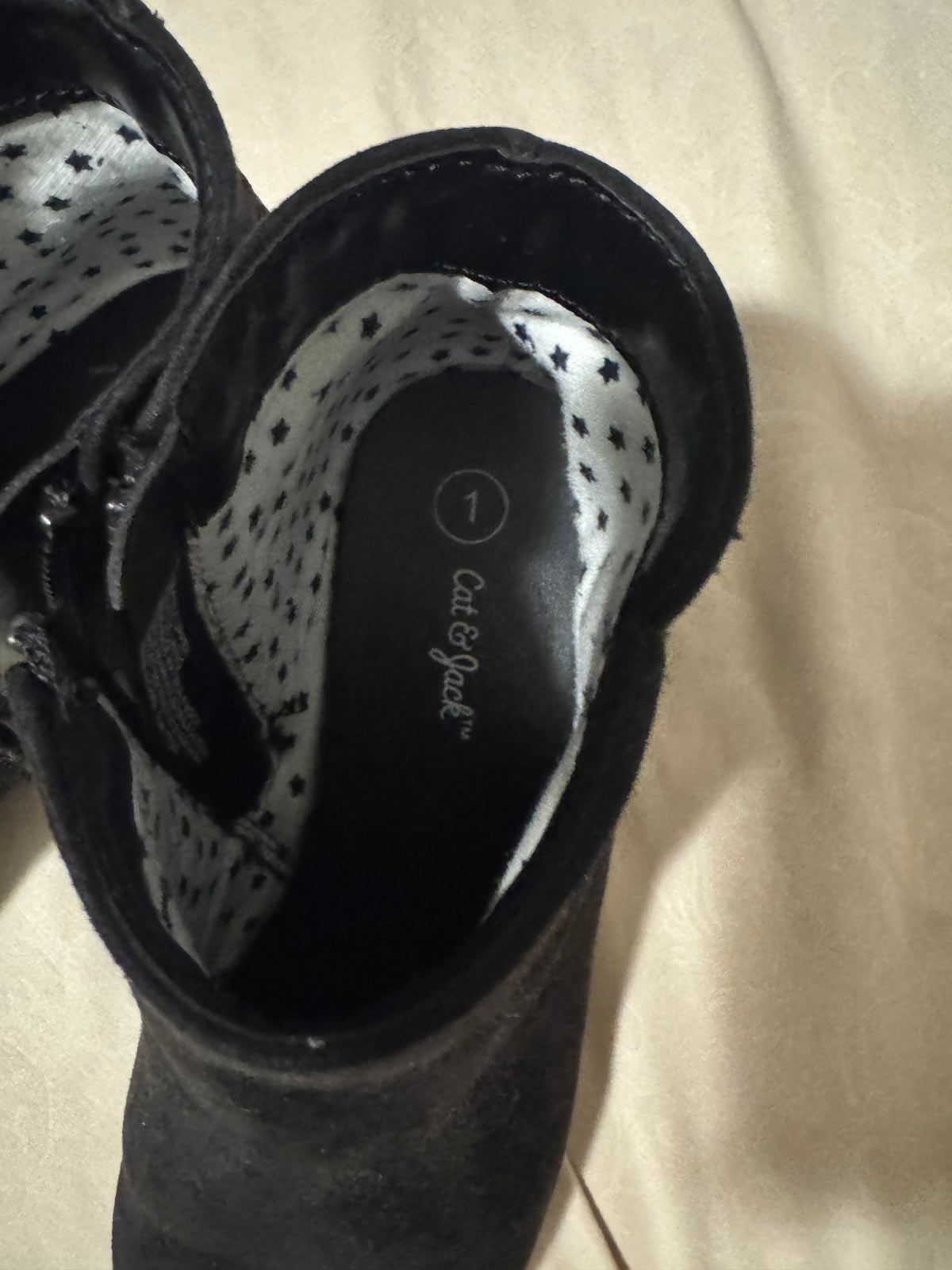 #55 cat & jack girls boots size 1