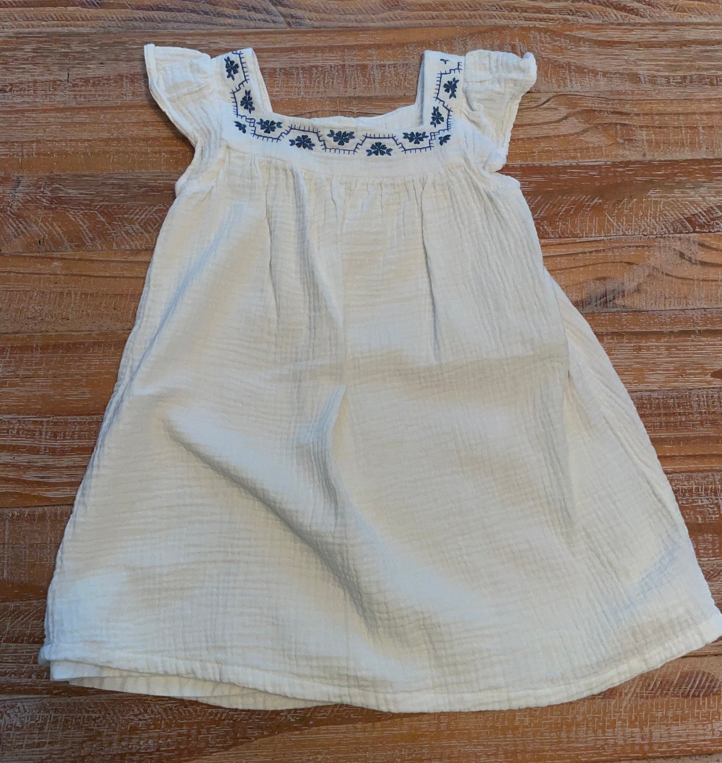 Seller #3 Carter's Sleeveless White Summer Dress with Floral Embroidery 4T