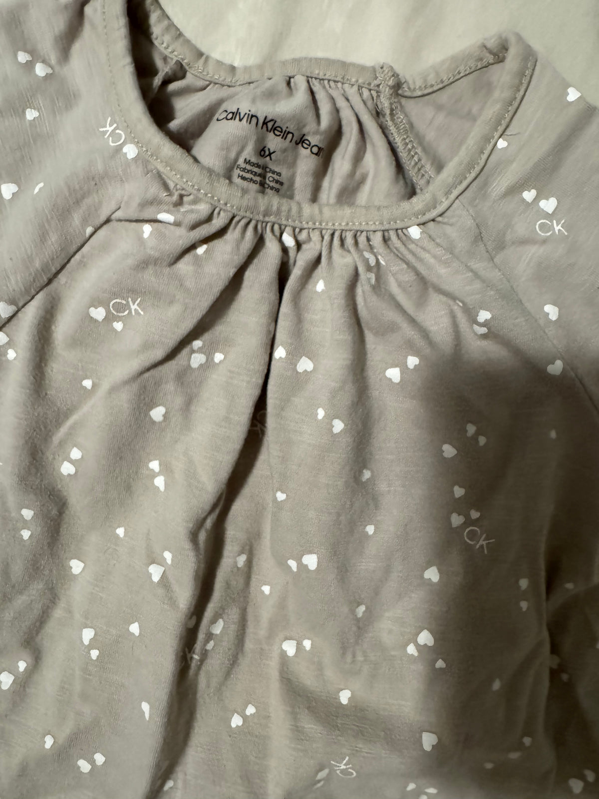 #55 Calvin Klein girls set size 6x