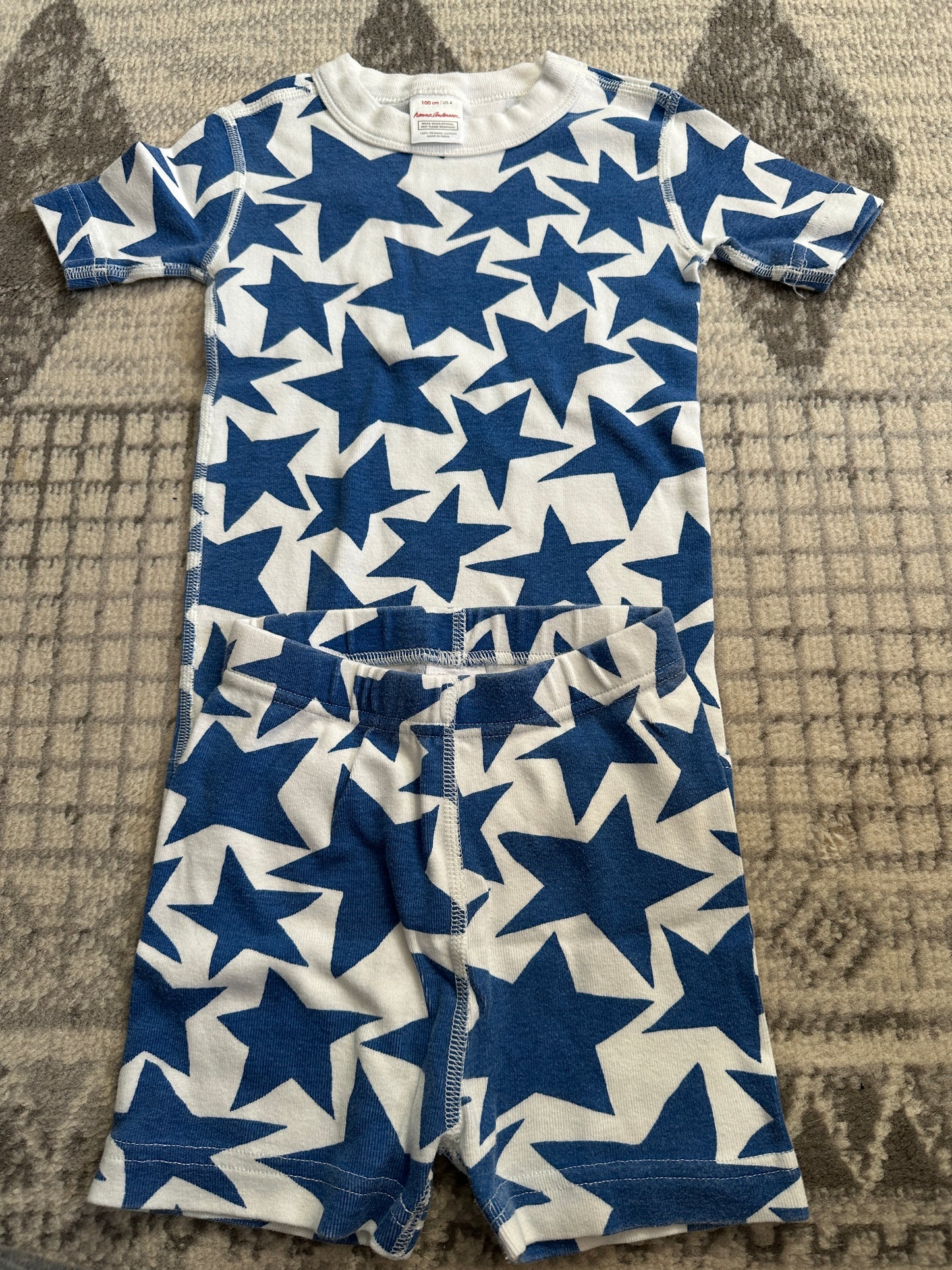 #162 Hanna Andersson Blue Star PJs 4t