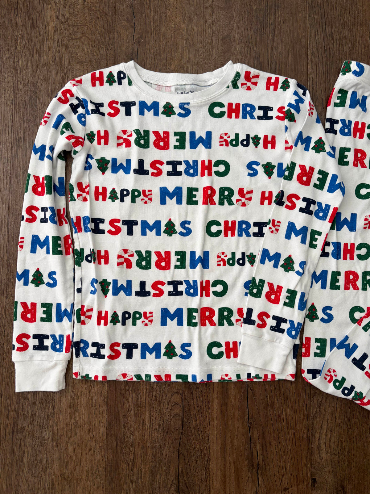 #126 EUC Carter's Merry Christmas Pajamas Gender Neutral 12