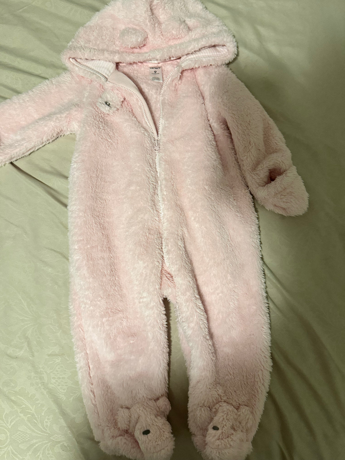 #55 carters baby girl winter suit size 9m