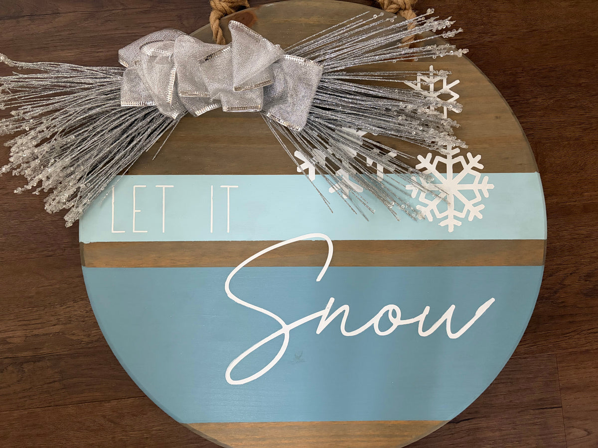 #126 Let It Snow Wooden Sign