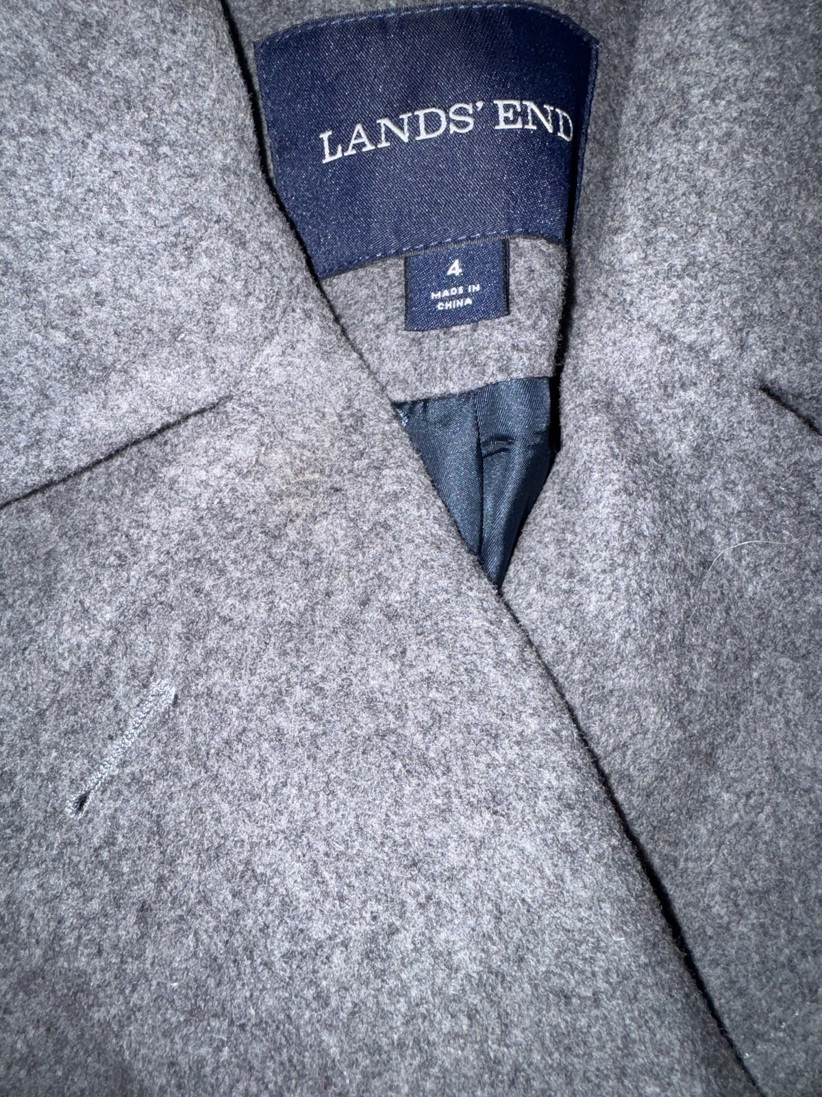 #55 women’s winter coat size 4