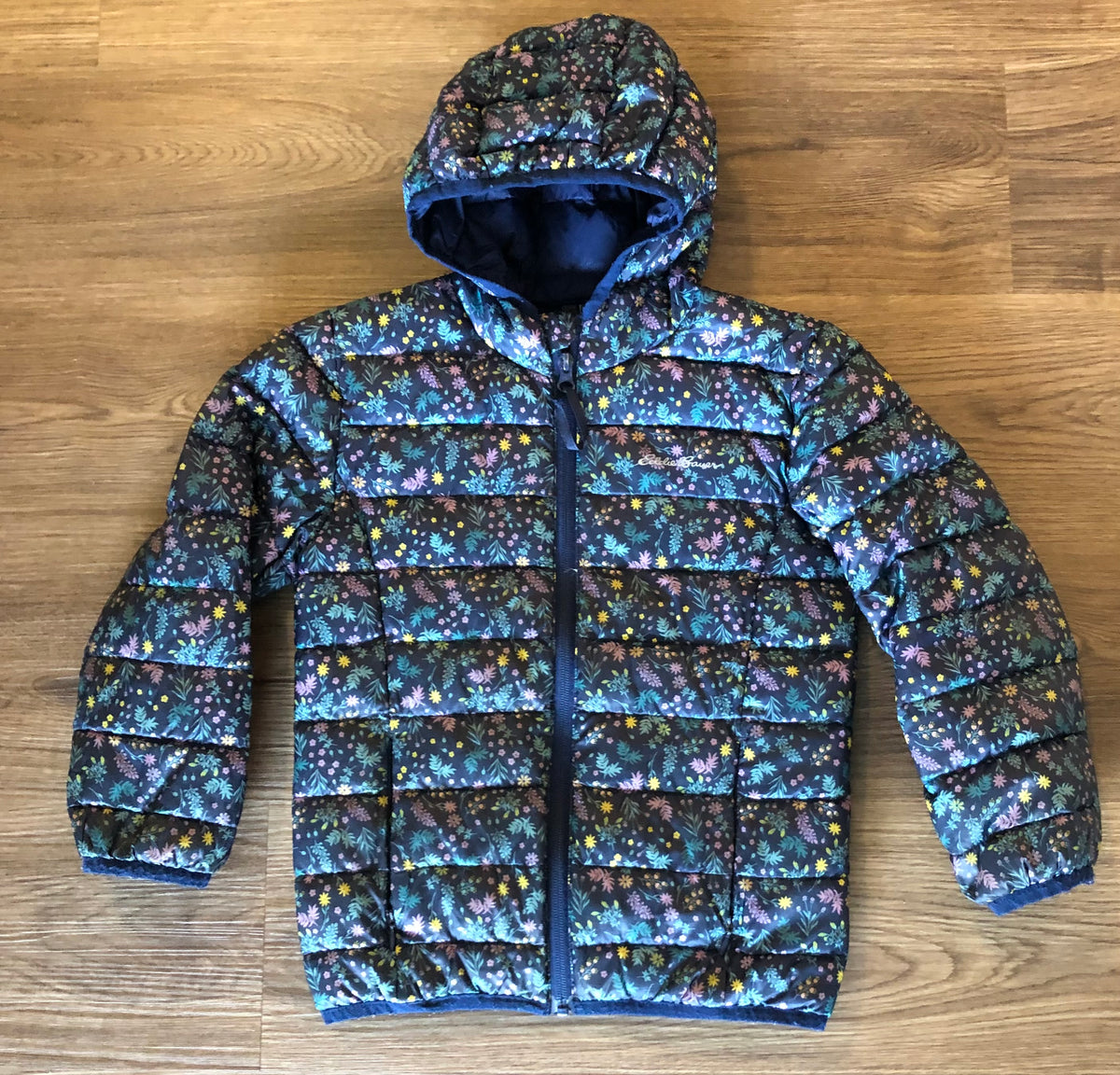 #137 Eddie Bauer girls coat size XS (5/6)
