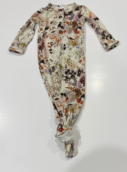 #38 Loulou and Company Newborn Girls Floral Knotted Gown Nellie Print