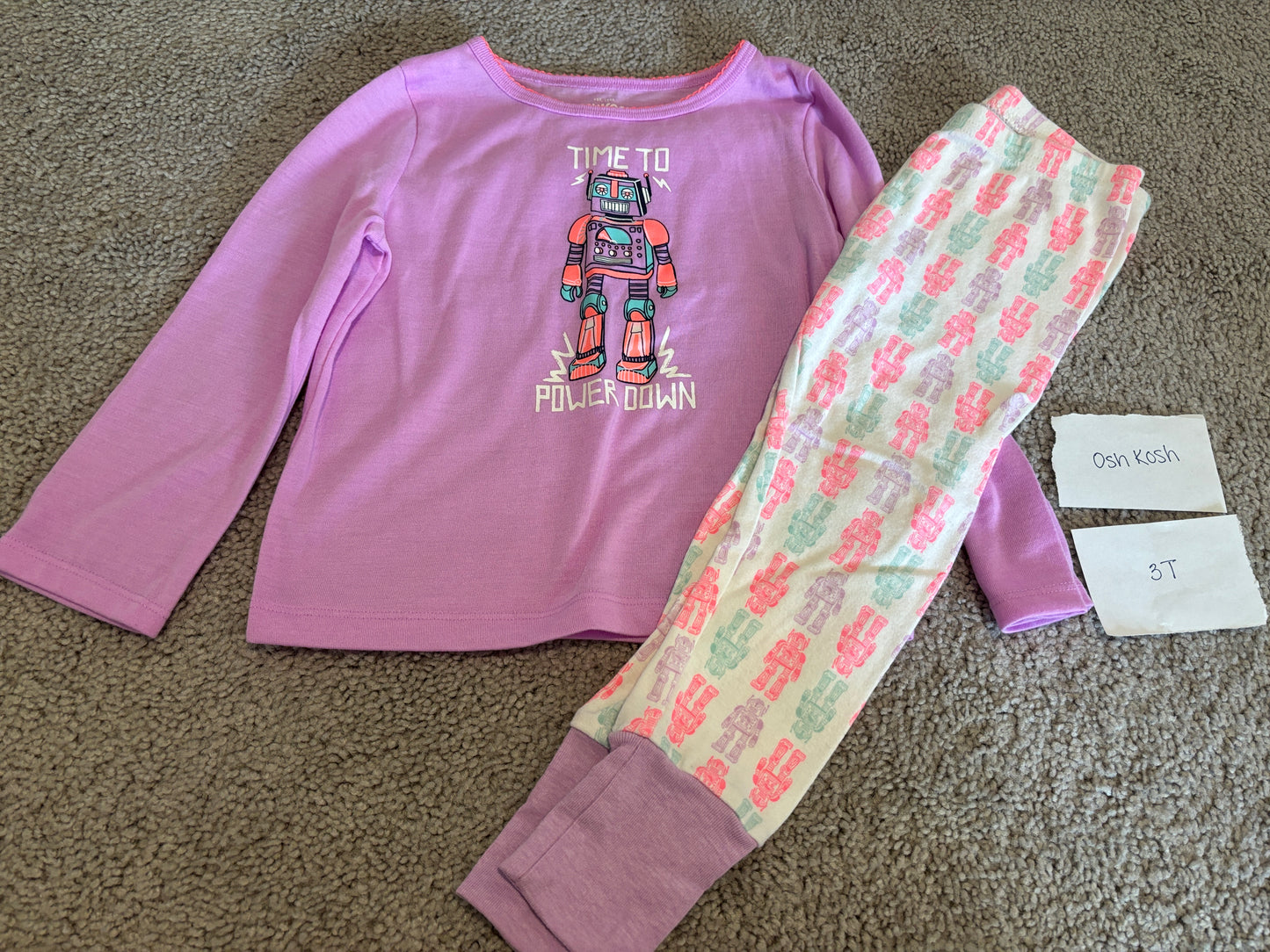#138 - 3T - VGUC Osh Kosh - Purple Robot 2 Piece PJs - PU 45236