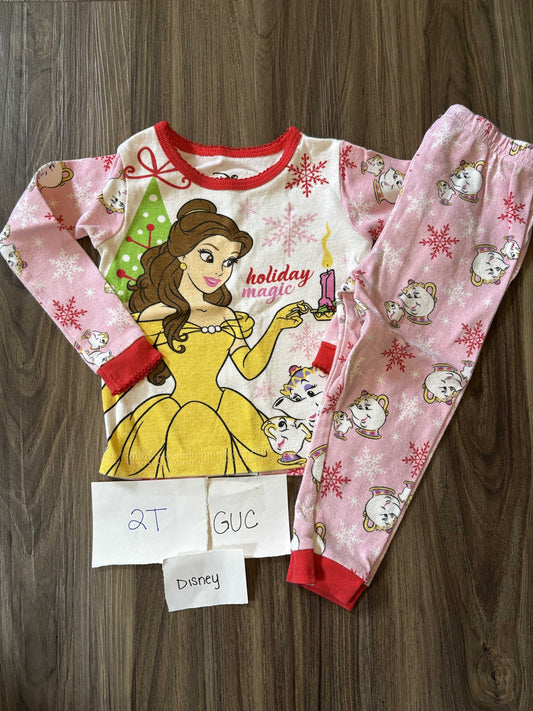 #138 - 2T - GUC Disney - Christmas Belle PJs - PU 45236