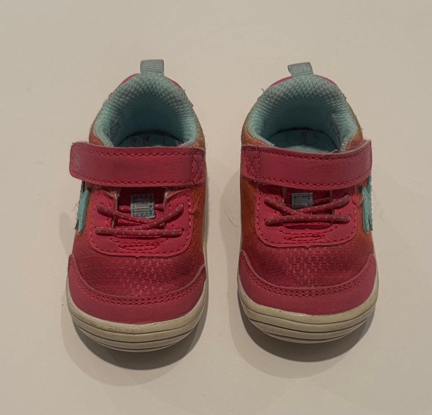 #187 Girls Size 3 Stride Rite Pink Sneakers