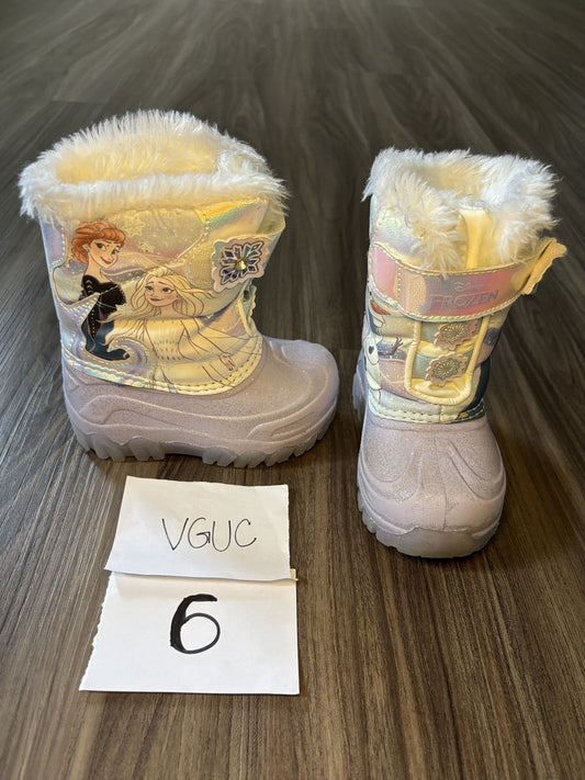 #138 - 6T - VGUC Disney Frozen Winter Boots - PU 45236