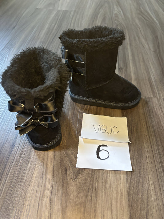 #138 - 6T - VGUC Black Winter Boots - PU 45236