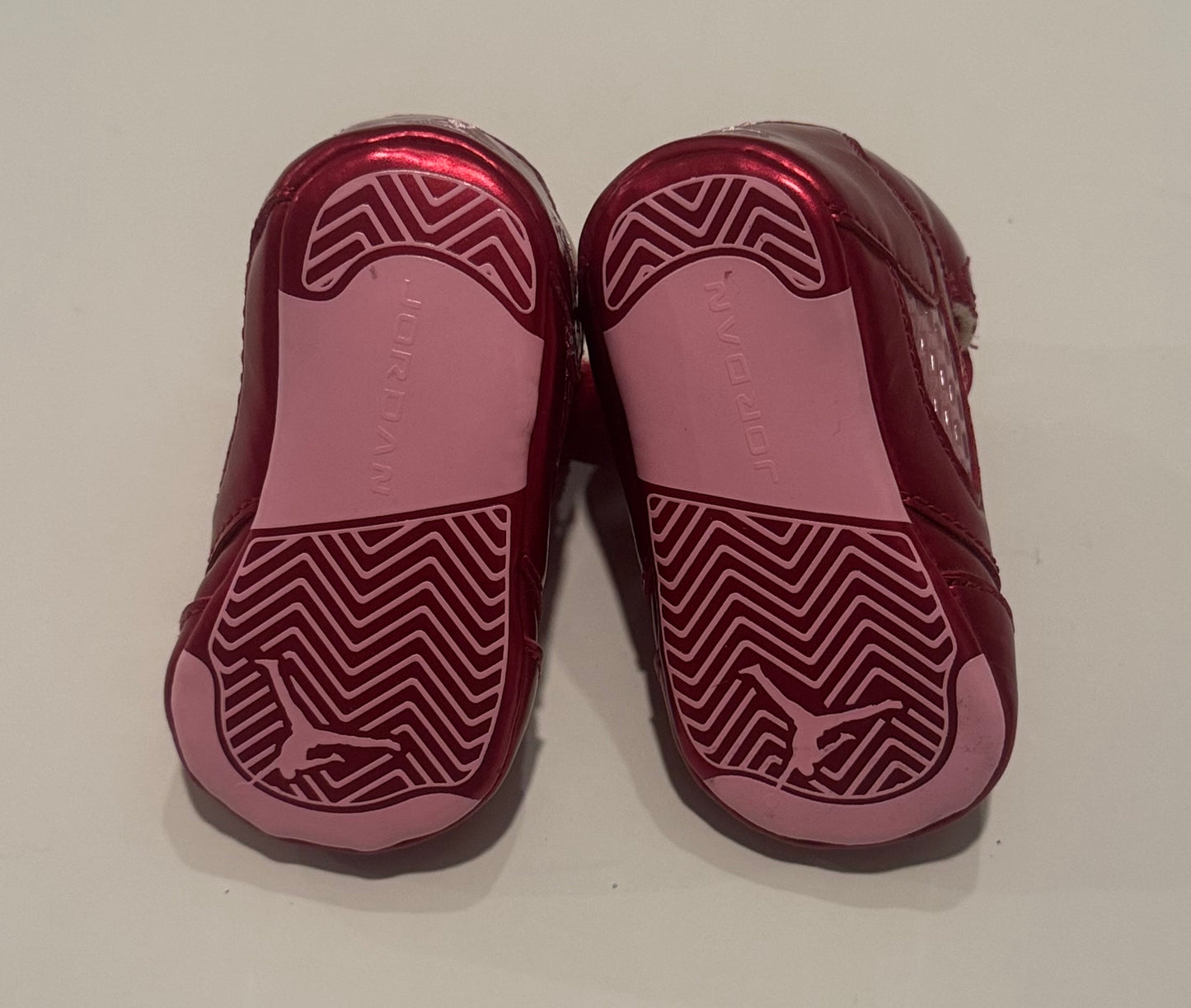 #187 Gender Neutral Size 1C Jordan Sneakers Never Worn