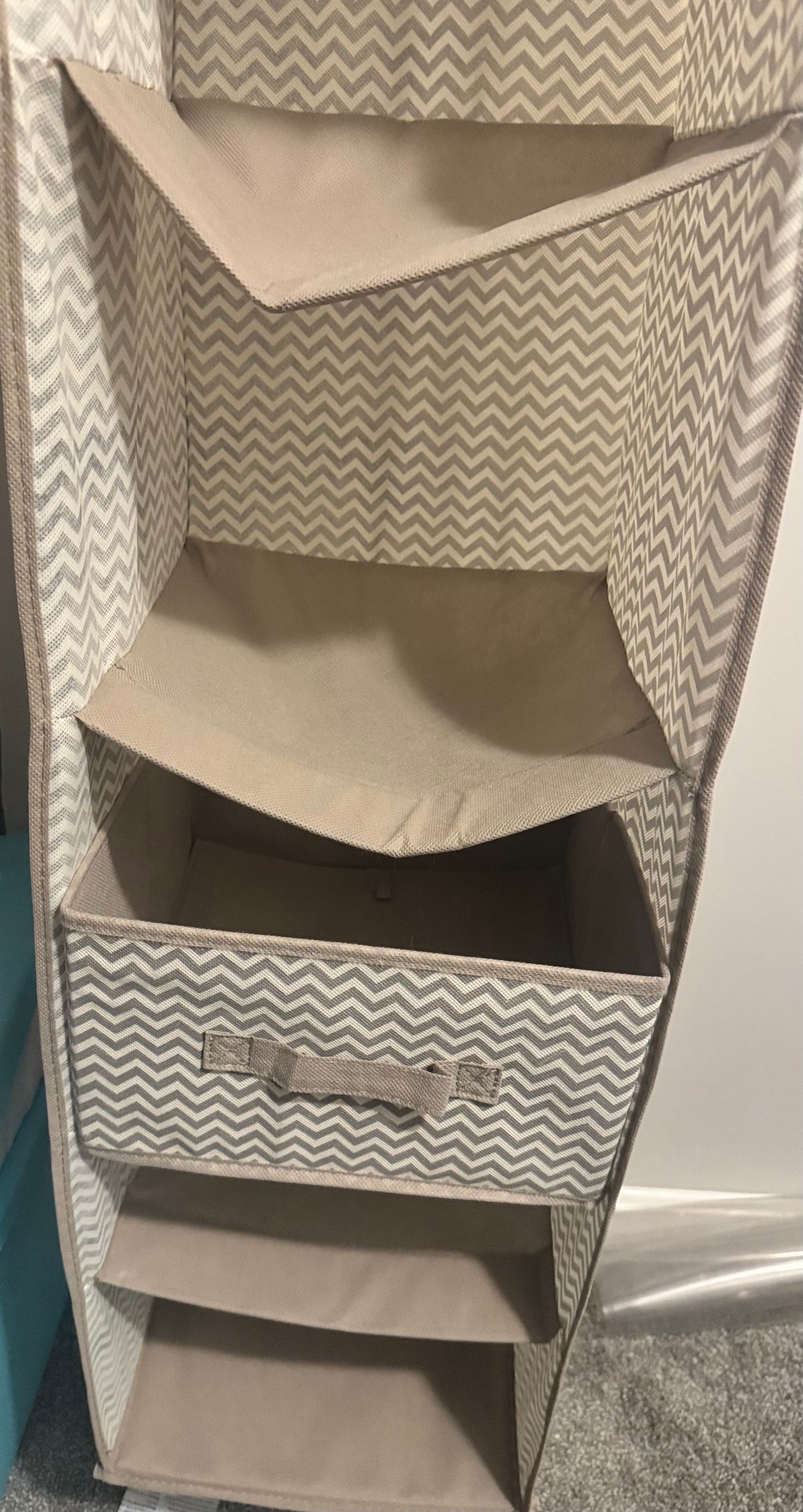 #55 closet organizer