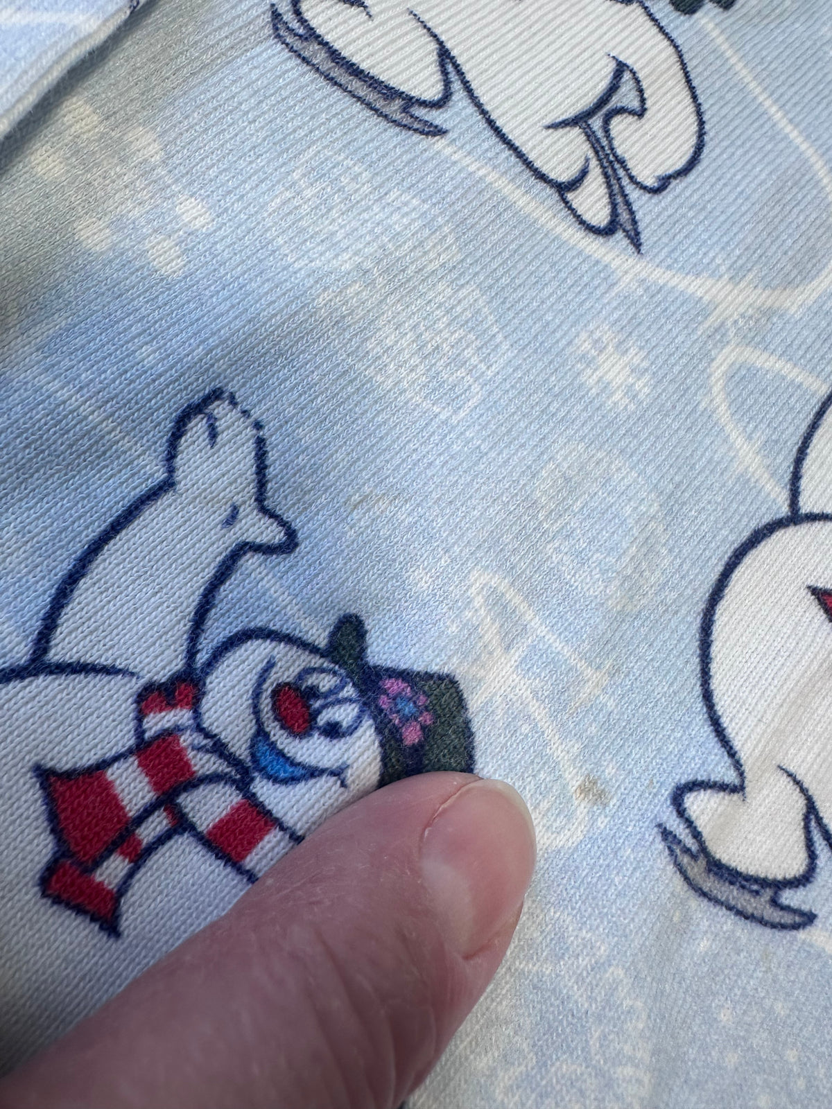#104 Hanna Andersson size 110/5 Frosty the Snowman pjs small spot on belly see photo