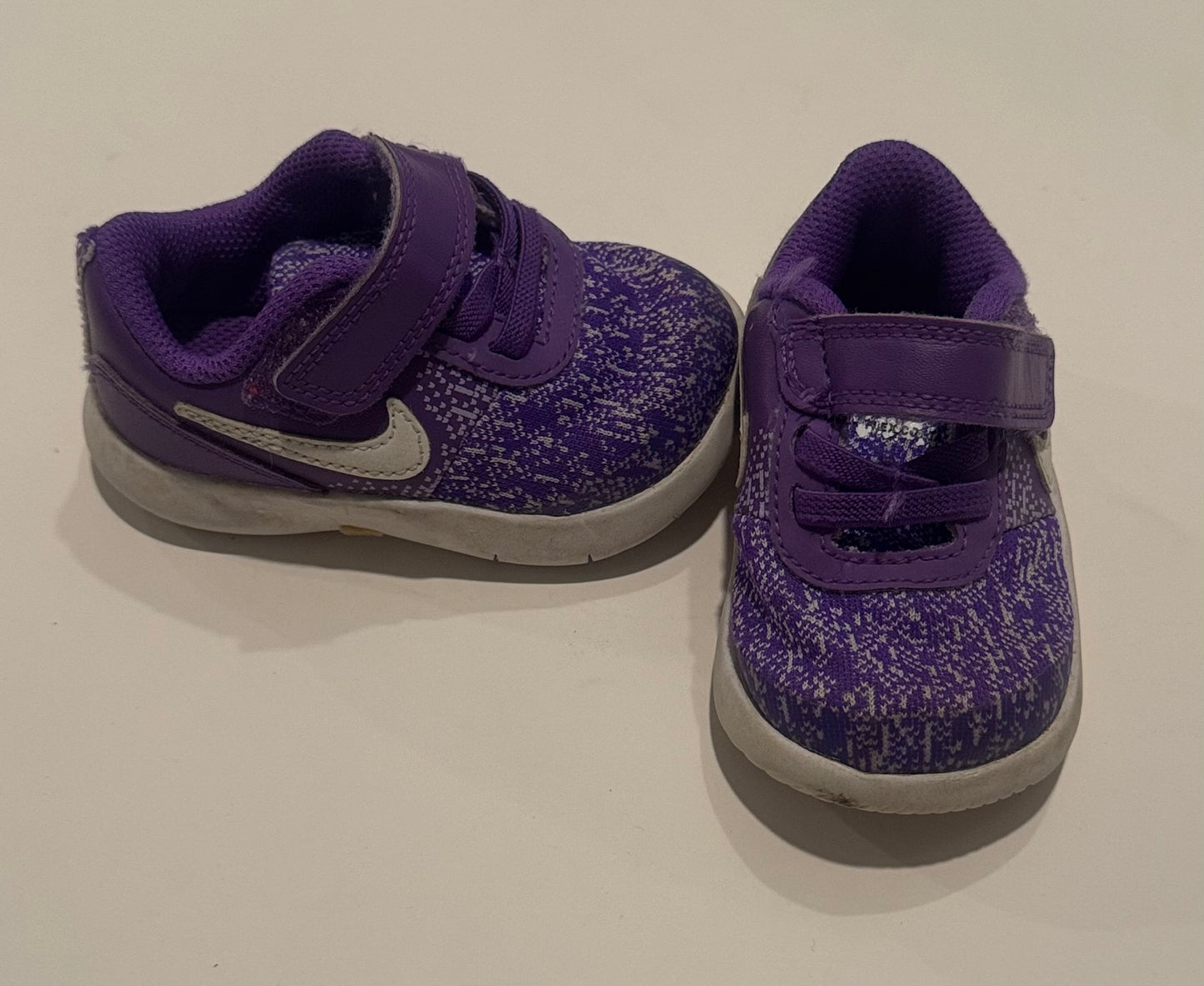 #187 Girls Size 4 Purple Nike Sneakers