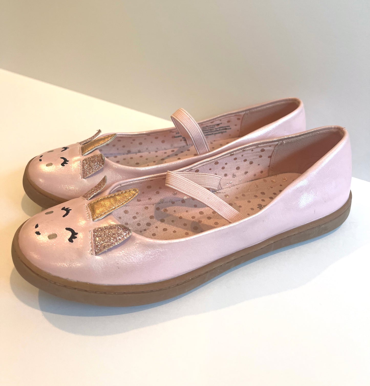 Seller #60 Tucker + Tate Unicorn Slip on Shoes Girls Size 3