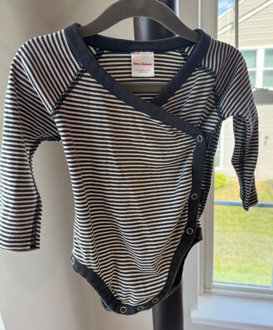 #113 Hanna Anderson Gender neutral 12-18 month onsie *reduced*