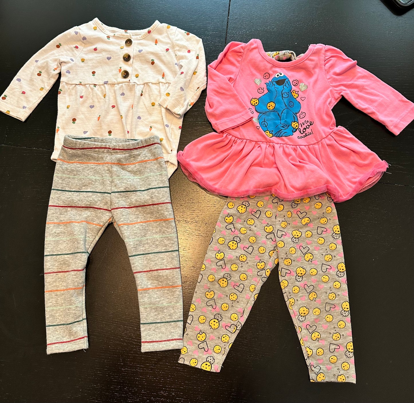 12 Month Girl's Bundle (17 Items)