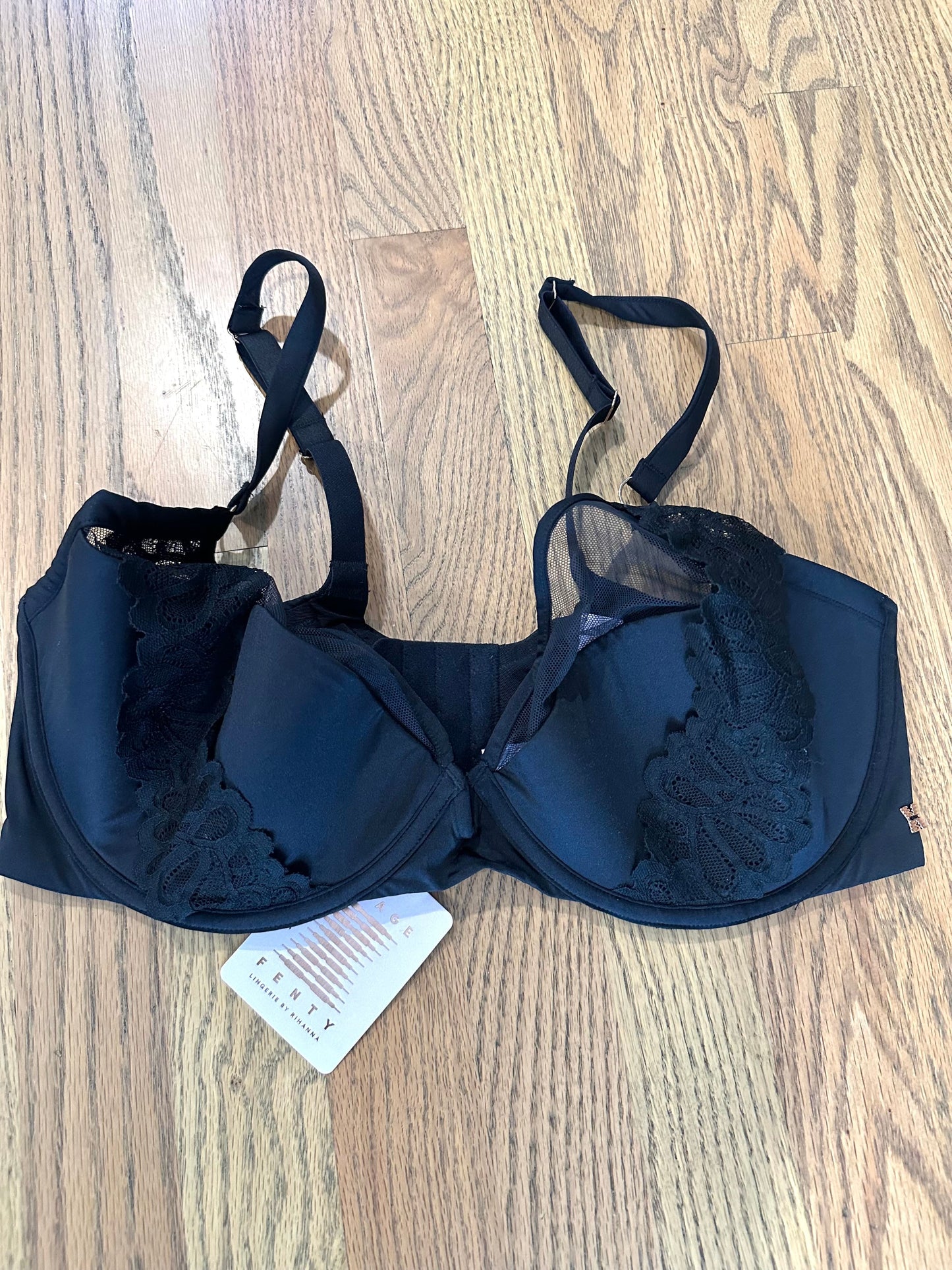 #198- Women’s, Savage Fenty, Black Bra, NWT- Size 38G