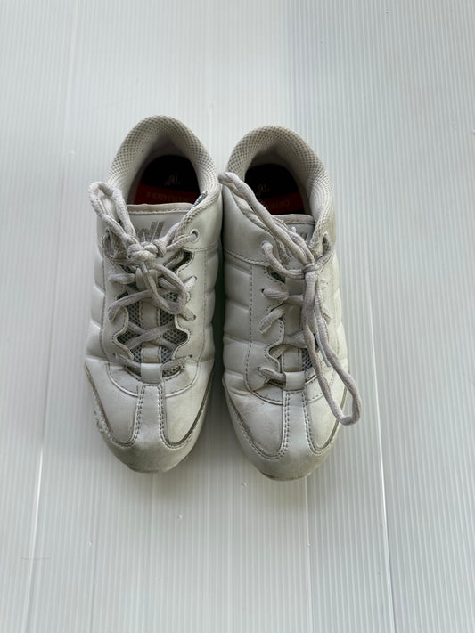 #167 Varsity Girls 3Y Cheer Shoes