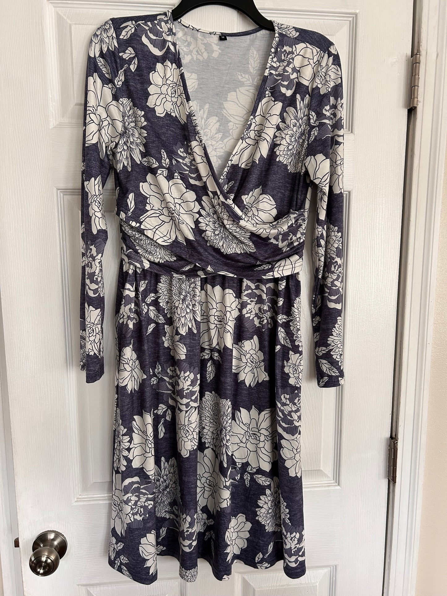 Seller #36 Blue Long Sleeve BF-Friendly Maternity Dress Size M