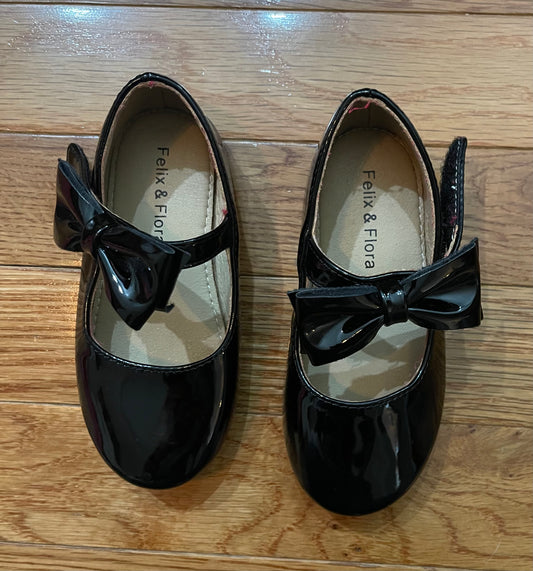 Black dress shoe - size 7