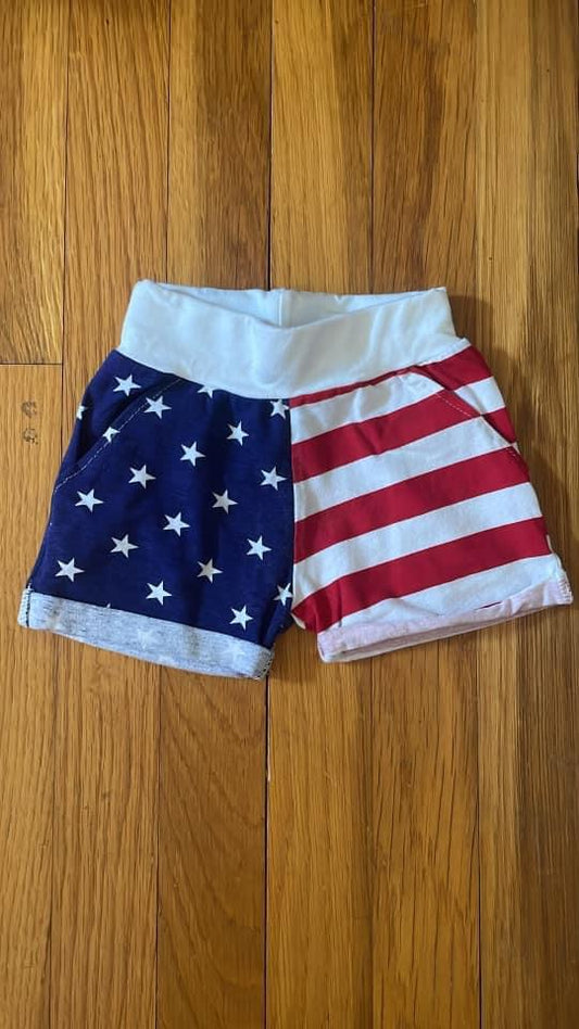 Patriotic Pocket Shorts - 6/9m