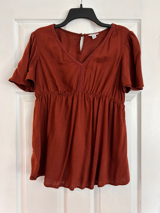 Seller #36 Burnt Orange Short Sleeve Maternity Top Size M