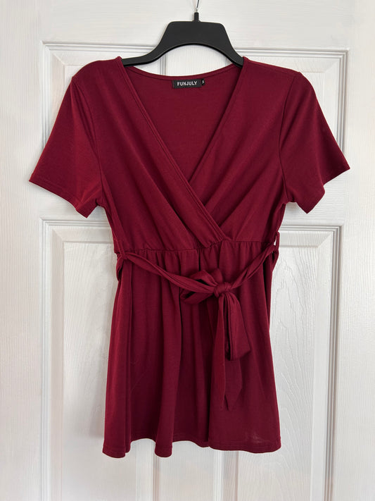 Seller #36 Burgundy Short Sleeve Maternity Top Size M