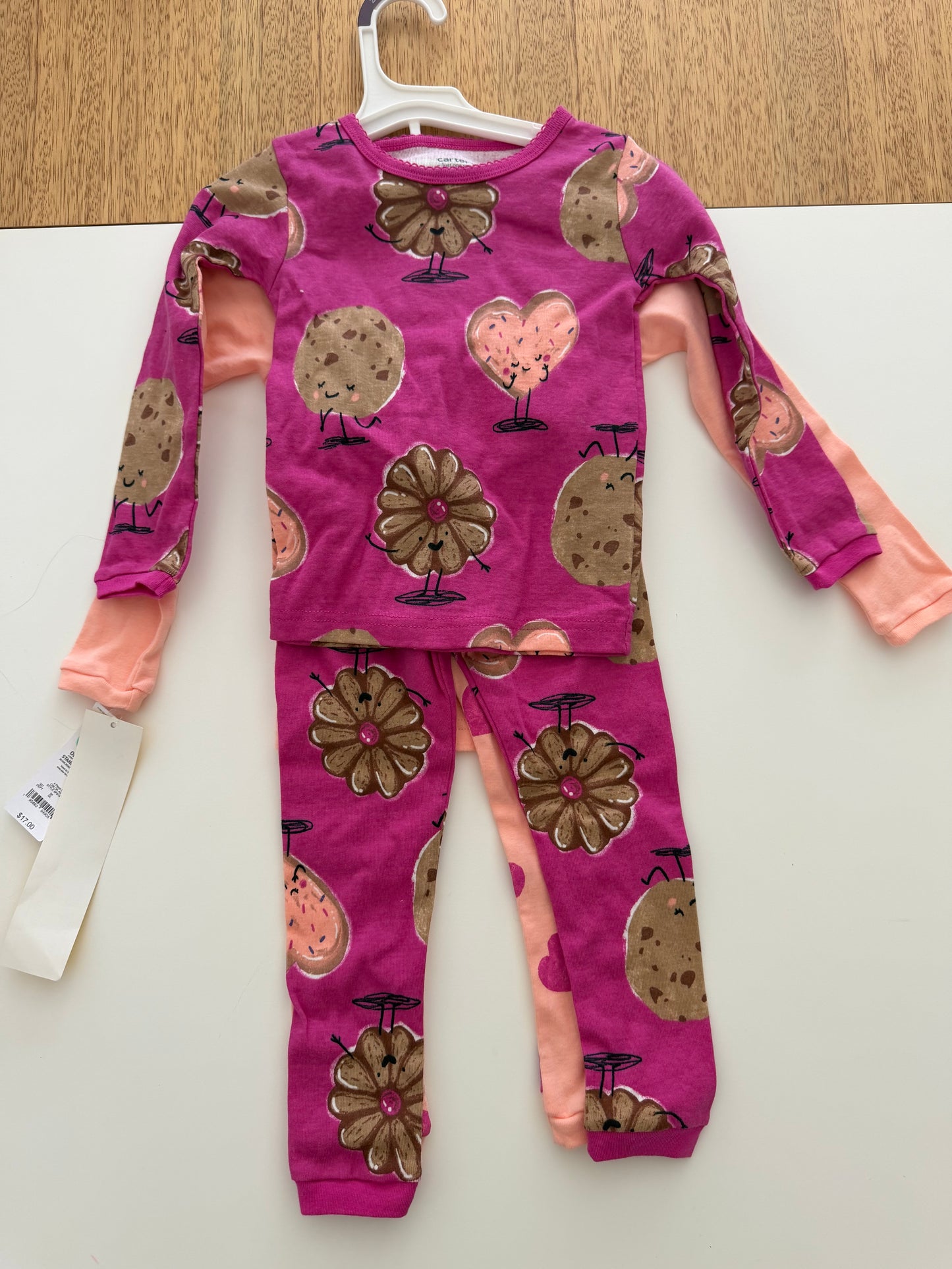 #117, Girls 2T, Carter’s pajama set, New