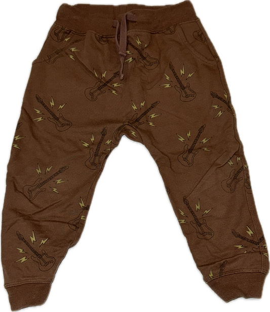 #38 Rylee + Cru 18-24 Months Boys Brown Guitar Print Sweatpants