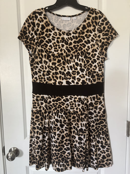 #138 - L - VGUC New York & Co - Cheetah Dress w/Black Belted Area - PU 45236