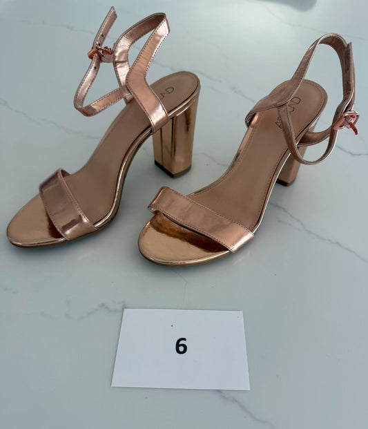 #42 Women's Abound Rose Gold strappy heels - 6